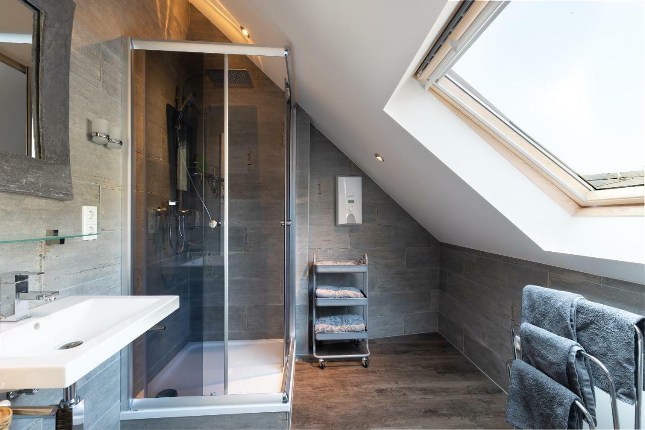 Апартаменты Haus Alte Rebe & Weisse Traube Кохем Экстерьер фото